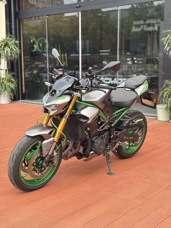 二手川崎Z900