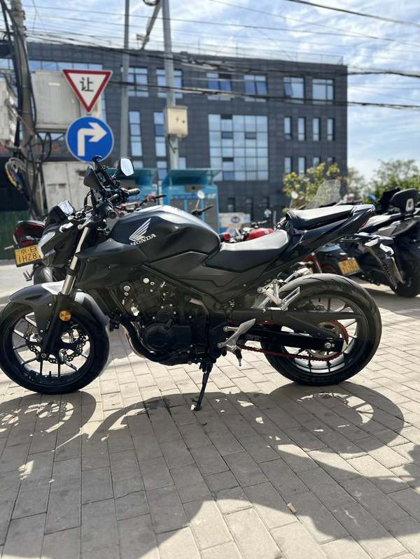 二手本田CB400F