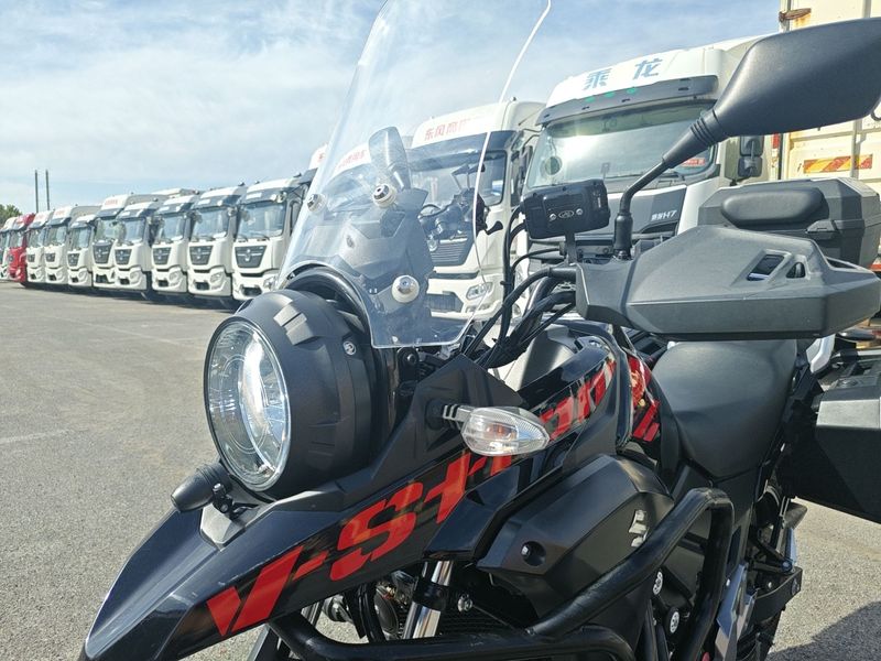 二手豪爵铃木DL250