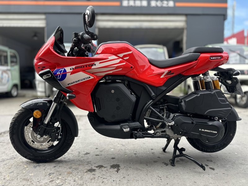 二手QJMOTOR小飞侠