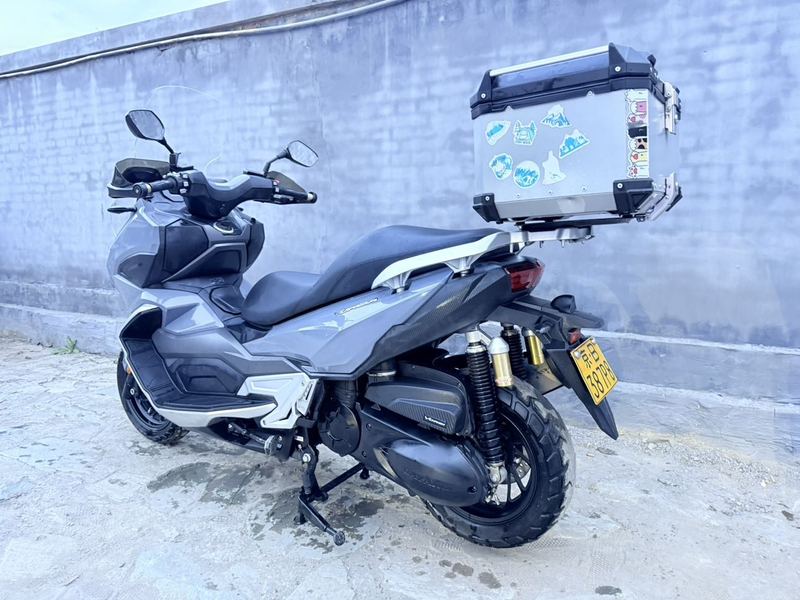二手大阳V锐 ADV350