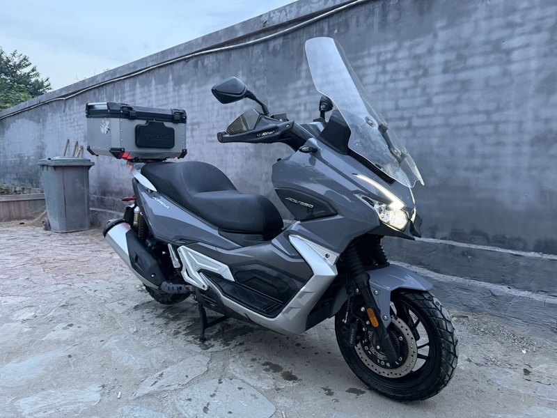 二手大阳V锐 ADV350