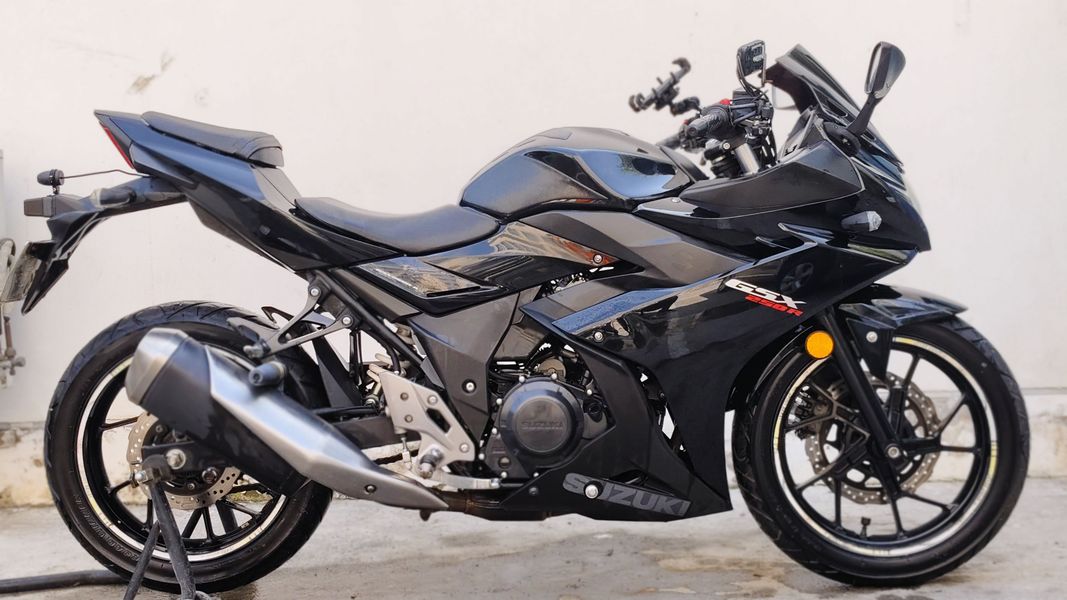 二手豪爵铃木GSX250R