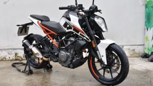 二手KTMR2R250 Duke