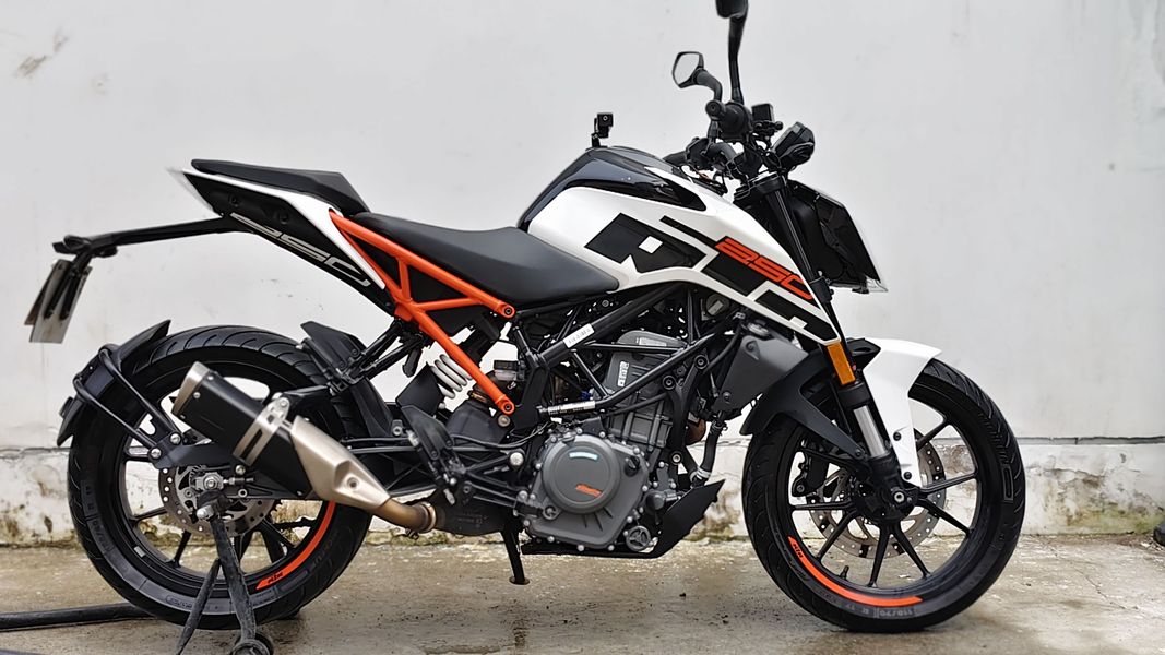 二手KTMR2R250 Duke