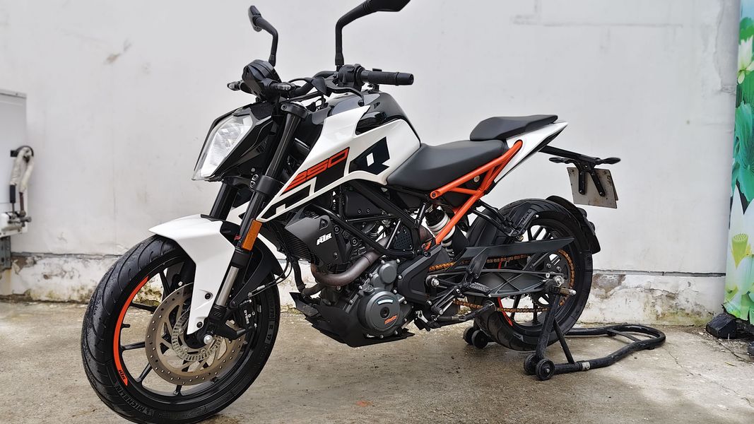 二手KTMR2R250 Duke