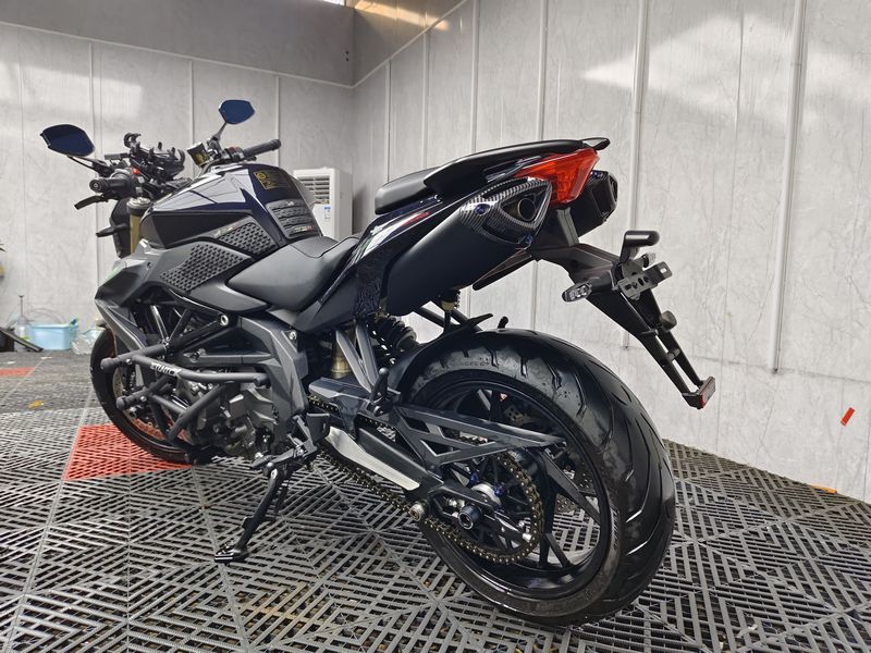 二手贝纳利TNT600i