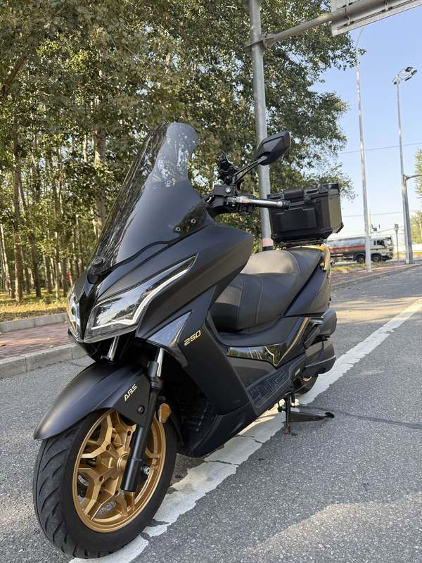 二手光阳赛艇 250