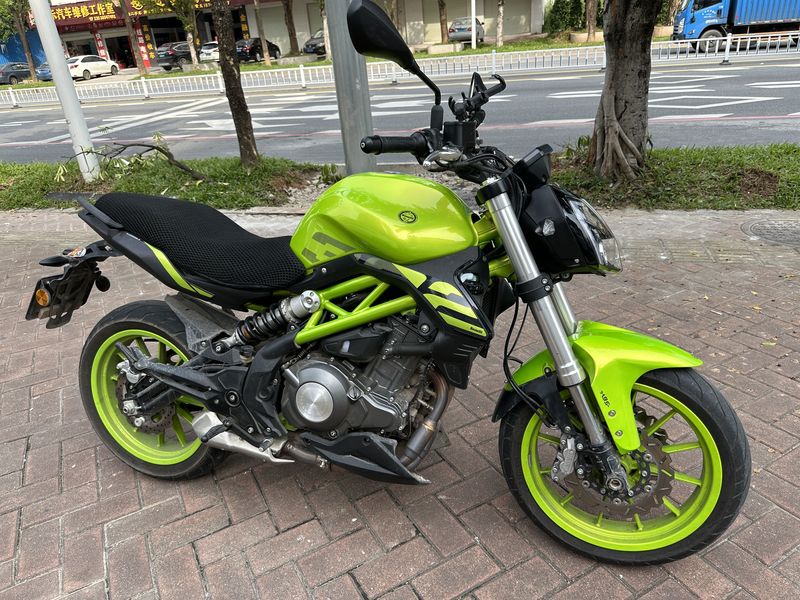 二手贝纳利蓝宝龙 BN302S