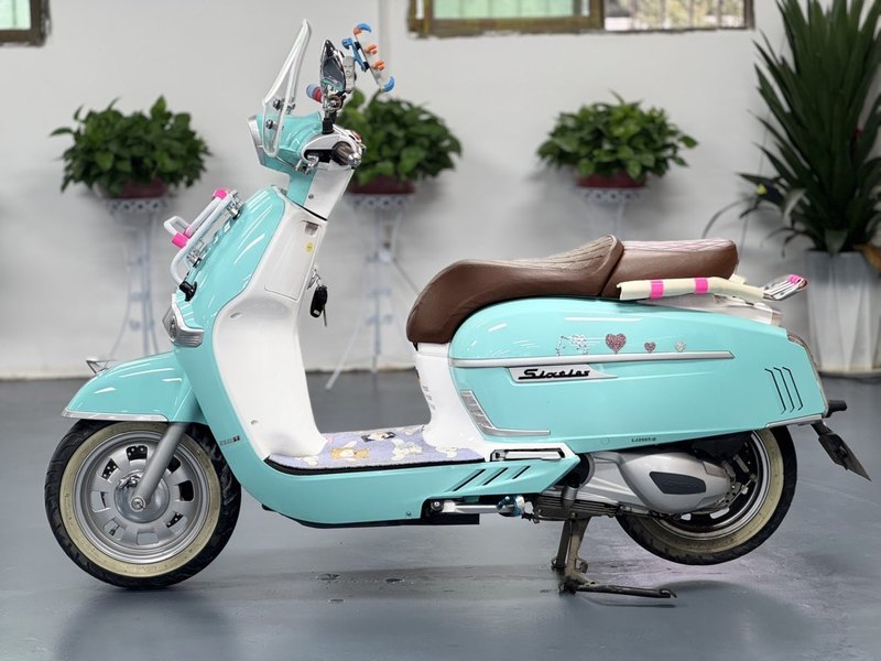 二手维多利亚Sixties 250Si
