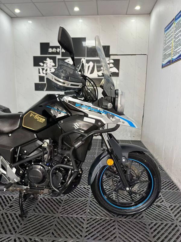 二手豪爵铃木DL250
