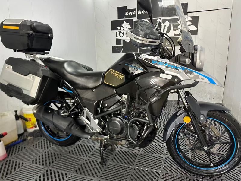 二手豪爵铃木DL250