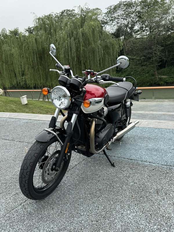 二手凯旋Bonneville T100