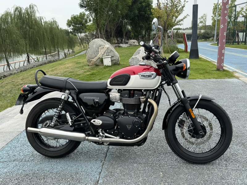 二手凯旋Bonneville T100