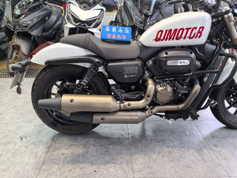 二手QJMOTOR闪300