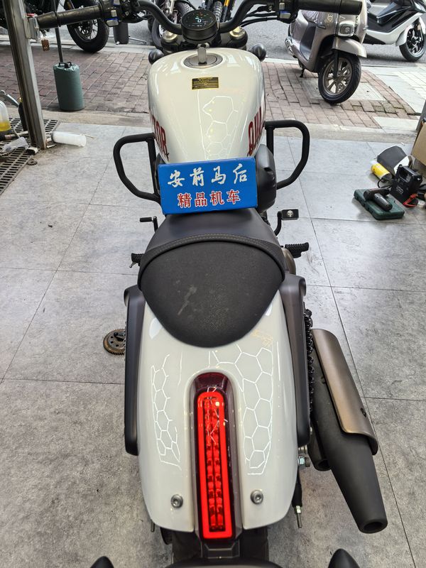 二手QJMOTOR闪300