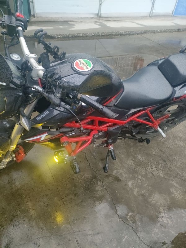 二手贝纳利红宝龙 TNT150i