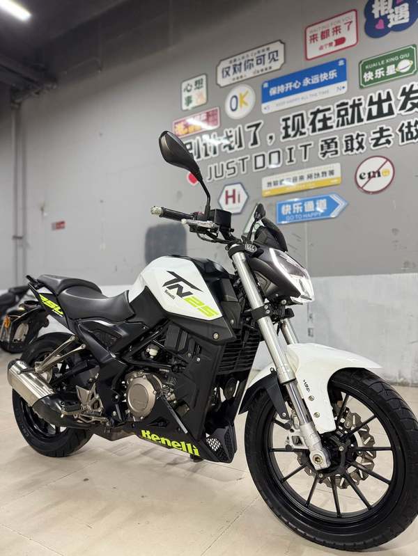二手贝纳利小黄龙 TNT25