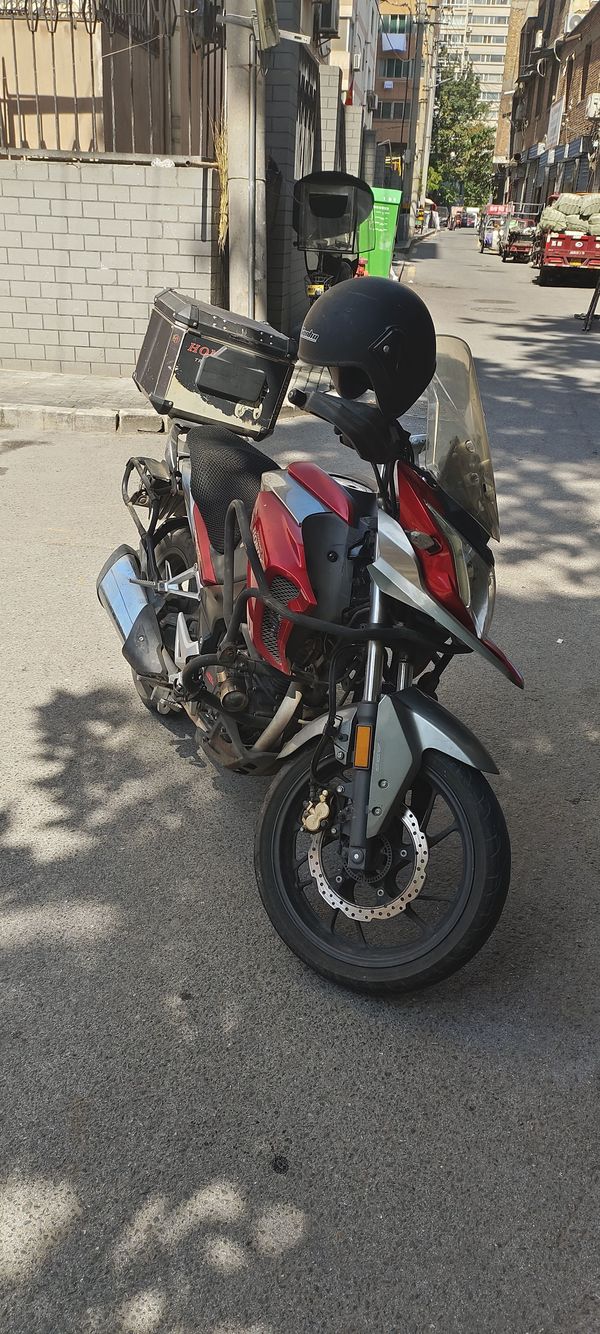 二手五羊本田猛鸷 CB190X