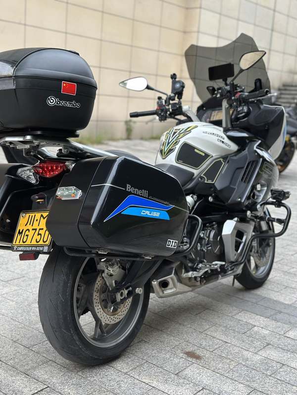 二手贝纳利600GC