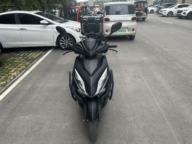 二手新大洲本田裂行 RX125Fi
