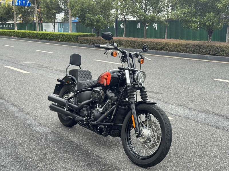 二手哈雷戴维森街霸 Street Bob
