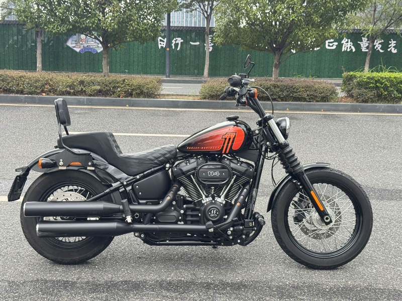 二手哈雷戴维森街霸 Street Bob
