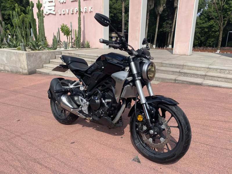 二手本田CB300R