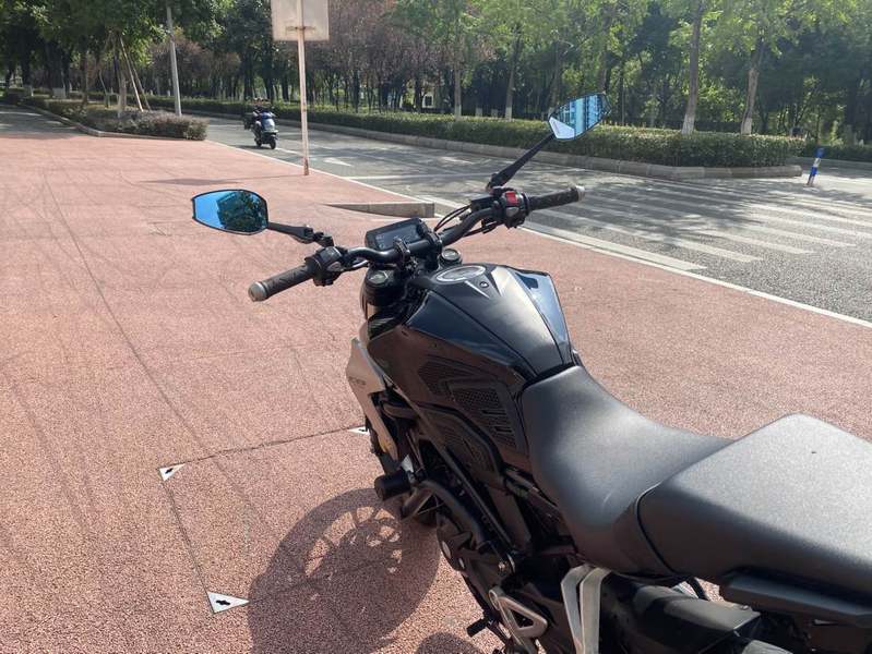 二手本田CB300R
