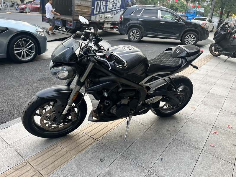 二手凯旋Street Triple 765