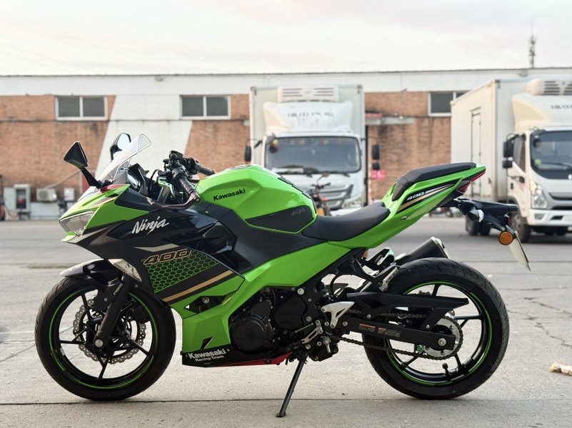 二手川崎Ninja 400