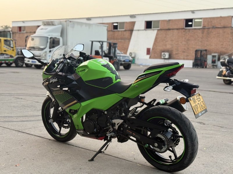 二手川崎Ninja 400