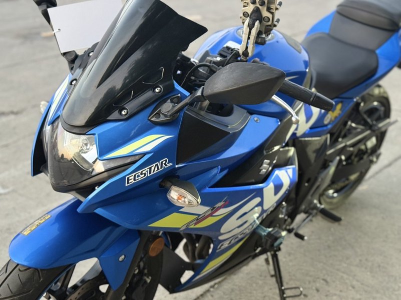 二手豪爵铃木GSX250R