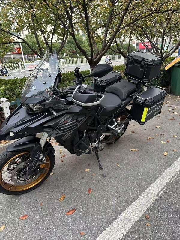 二手贝纳利TRK552