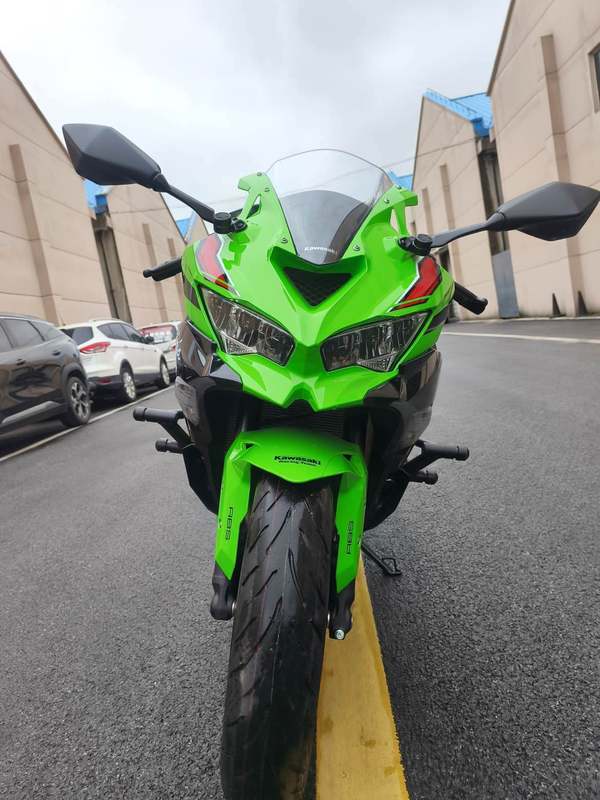二手川崎ZX-4R