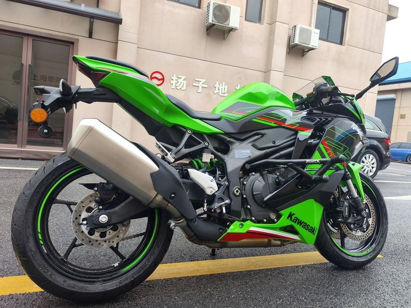 二手川崎ZX-4R