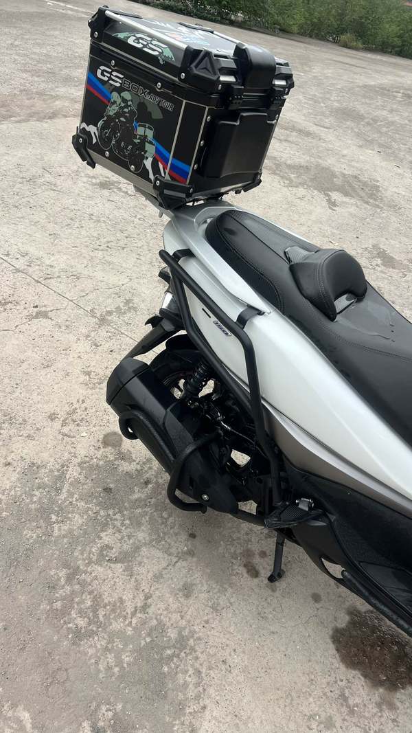 二手豪爵UHR150