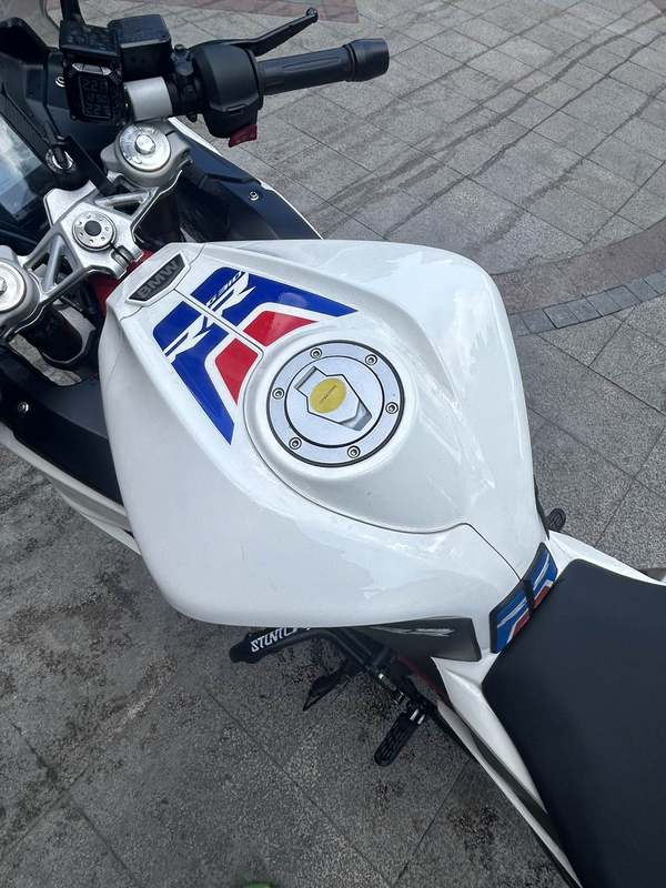 二手宝马G 310 RR
