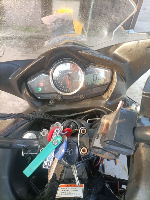 二手豪爵铃木骊驰 GW 250F