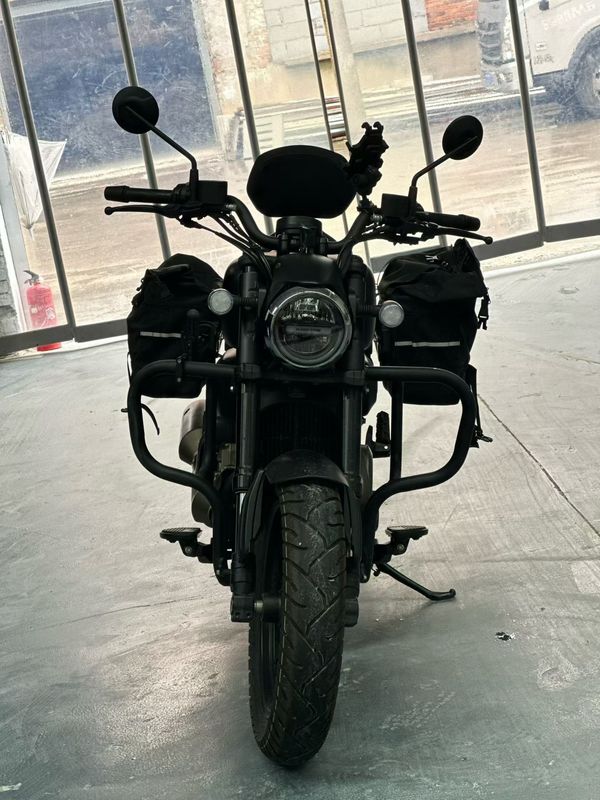 二手QJMOTOR闪300
