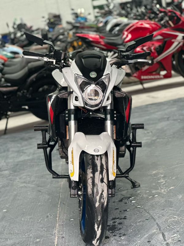 二手贝纳利TNT600i