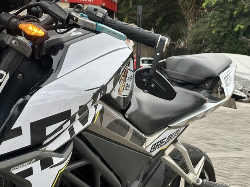 二手春风250NK