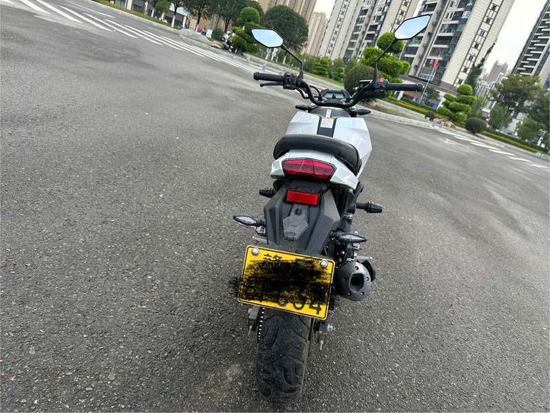 二手春风ST狒狒