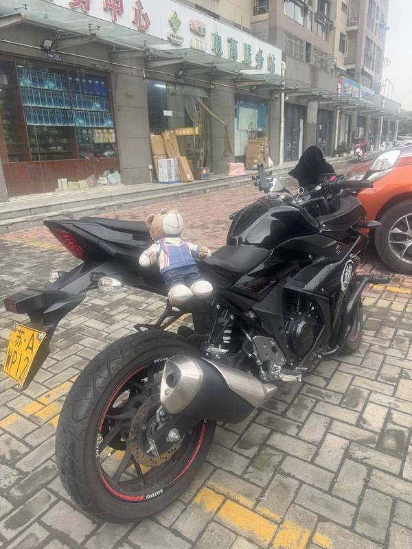 二手豪爵铃木GSX250R