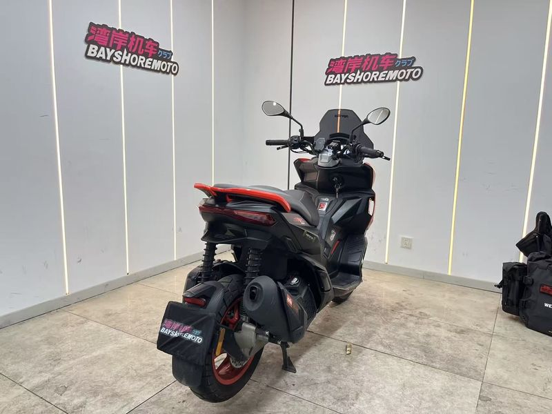 二手阿普利亚SR GT 200