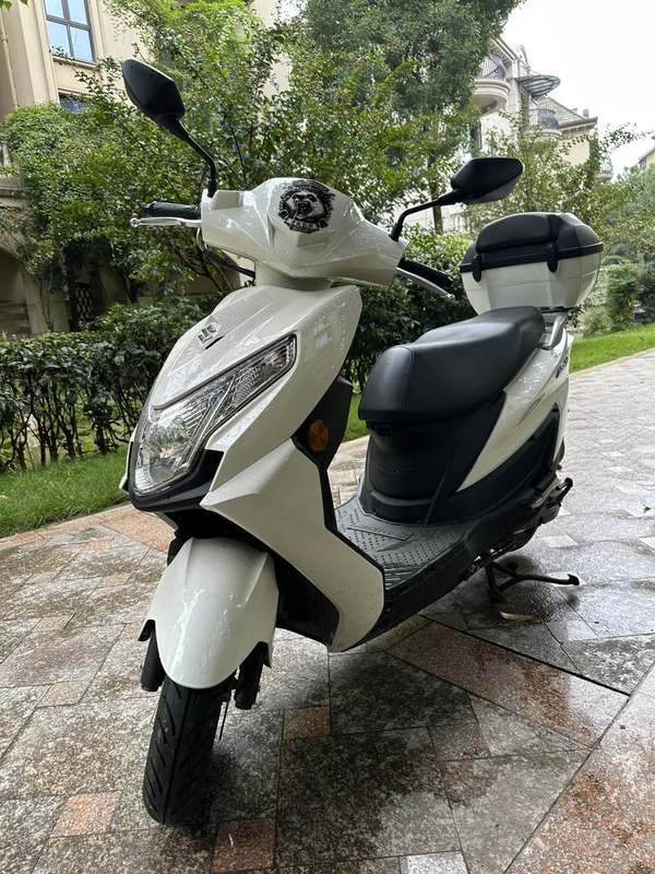 二手济南铃木优驿 UE125T