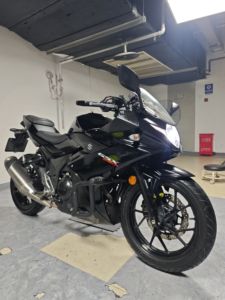 二手豪爵铃木GSX250R