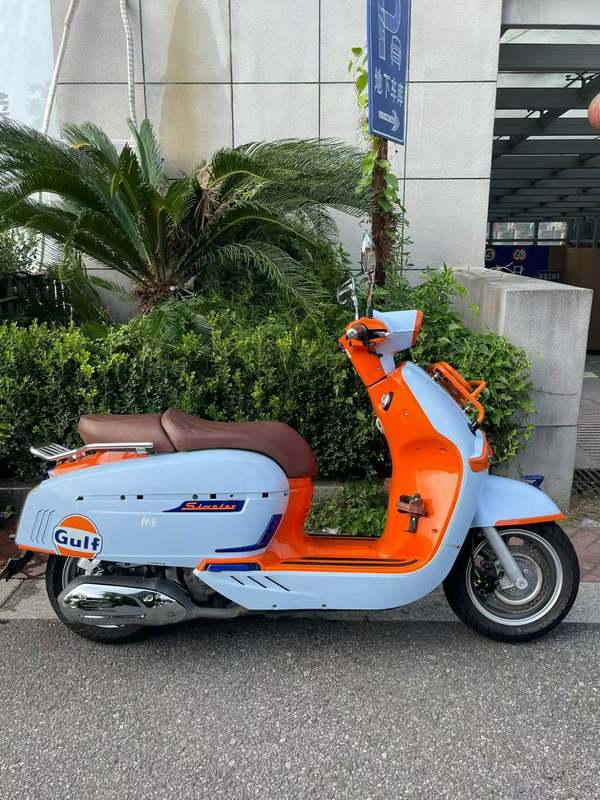 二手维多利亚Sixties 250Si