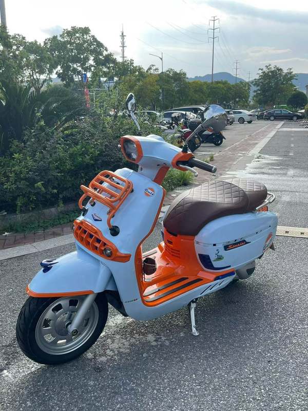 二手维多利亚Sixties 250Si