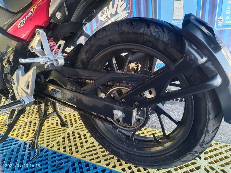 二手五羊本田猛鸷 CB190X